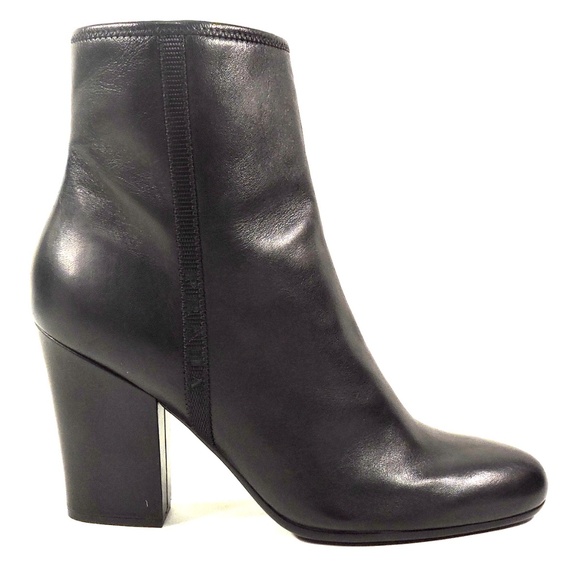 PRADA 🇮🇹 WOMEN'S BLACK SOFT LEATHER COMFORT FASHION BOOTIE - Picture 4 of 9